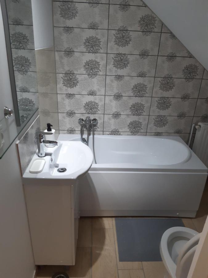 브라쇼브 Casa J. Gusbeth 아파트 외부 사진