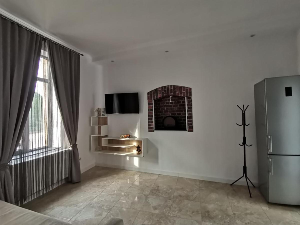 브라쇼브 Casa J. Gusbeth 아파트 외부 사진