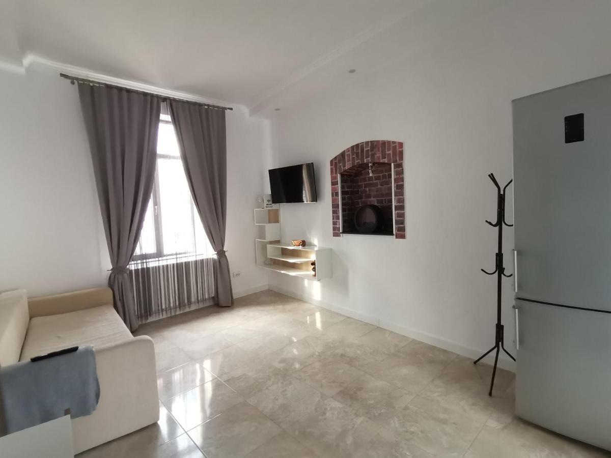 브라쇼브 Casa J. Gusbeth 아파트 외부 사진