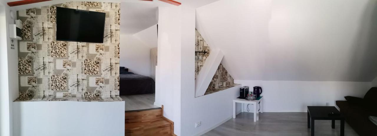 브라쇼브 Casa J. Gusbeth 아파트 외부 사진