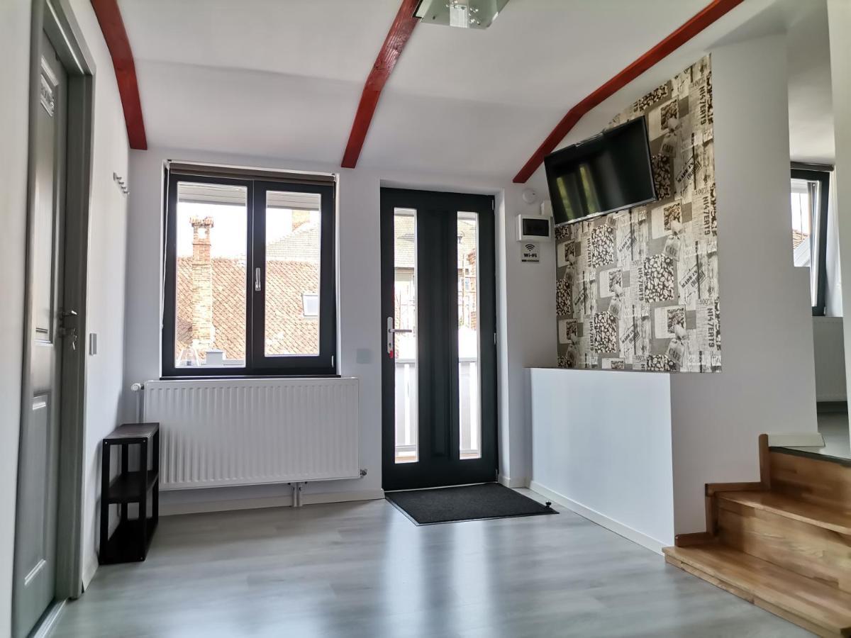 브라쇼브 Casa J. Gusbeth 아파트 외부 사진