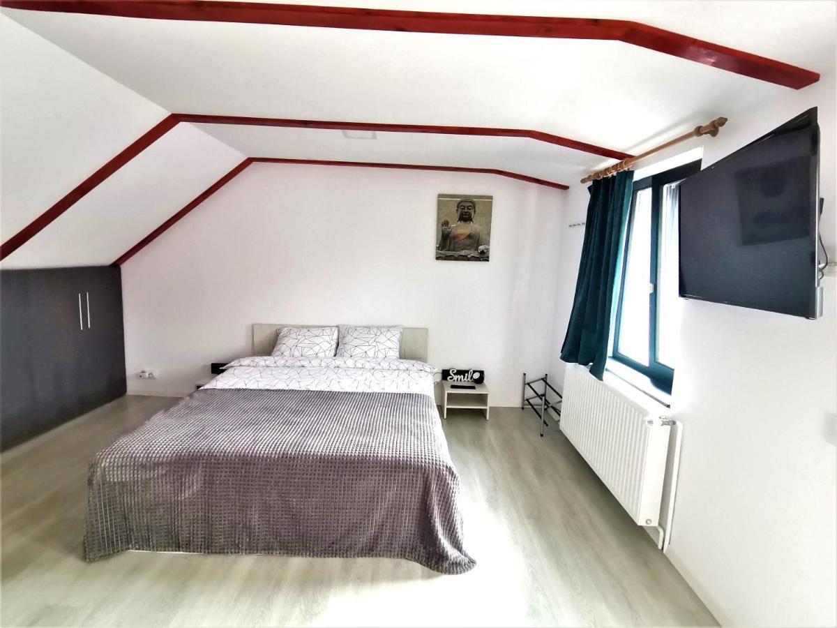 브라쇼브 Casa J. Gusbeth 아파트 외부 사진