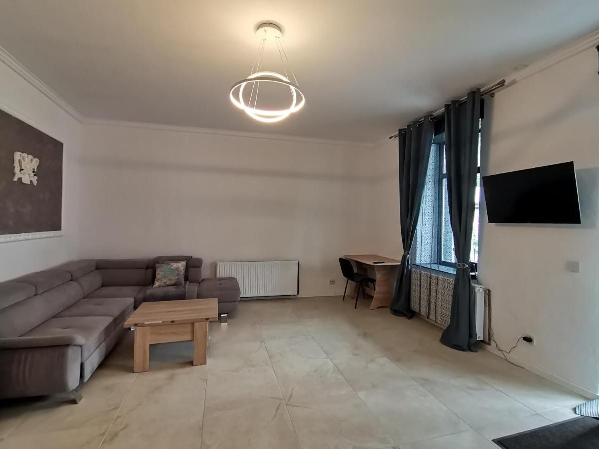 브라쇼브 Casa J. Gusbeth 아파트 외부 사진